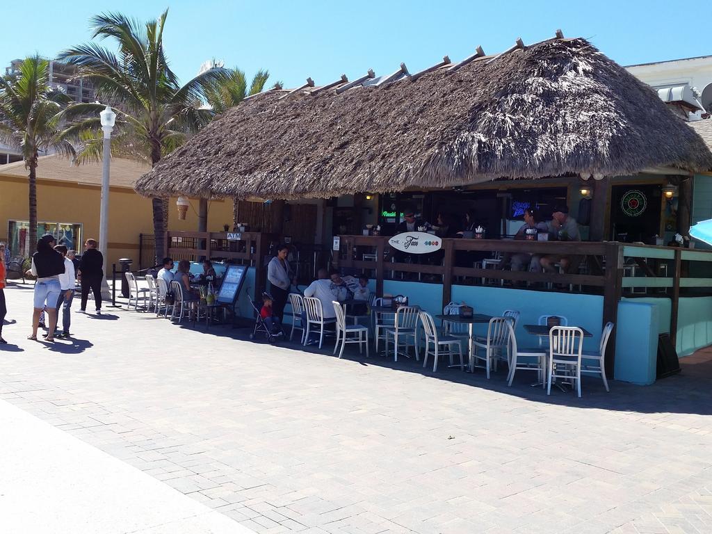 Hollywood Broadwalk Oceanside Hotel Zimmer foto